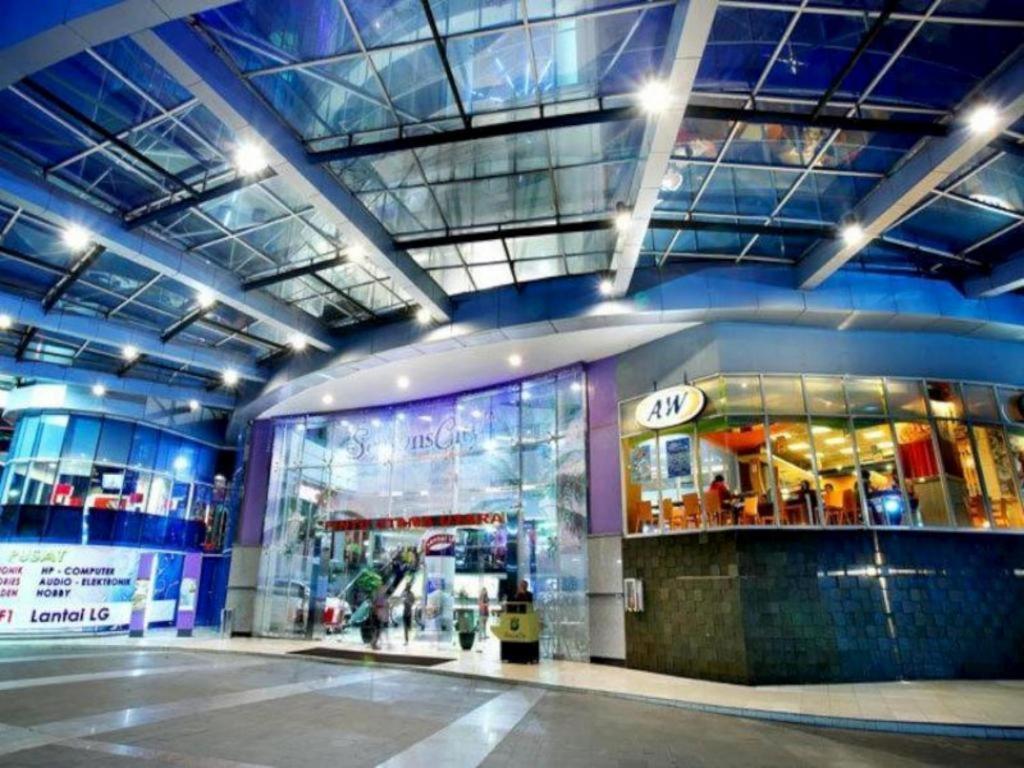 Amaris Hotel Seasons City Jakarta Exteriör bild